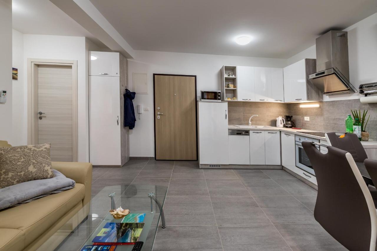Apartment Lana Baska  Luaran gambar